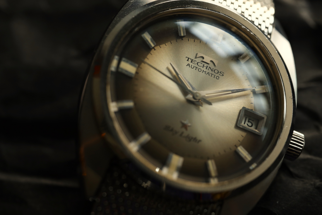 1970's TECHNOS / Sky Light / Cal.2824