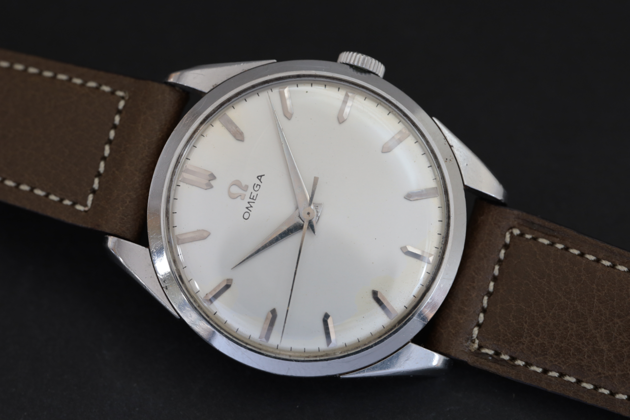 OMEGA(オメガ) 50's 30mm caliber Cal.284