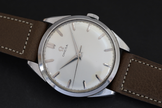 OMEGA(オメガ)  50's  30mm caliber  Cal.284