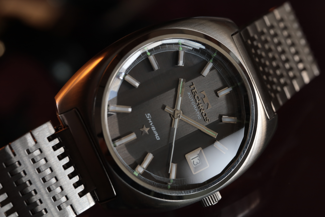 TECHNOS(テクノス) 70's SKY BIRD / Cal.2632 – RESUME TECHNOS(テクノス) 70's SKY BIRD / Cal.2632 – RESUME