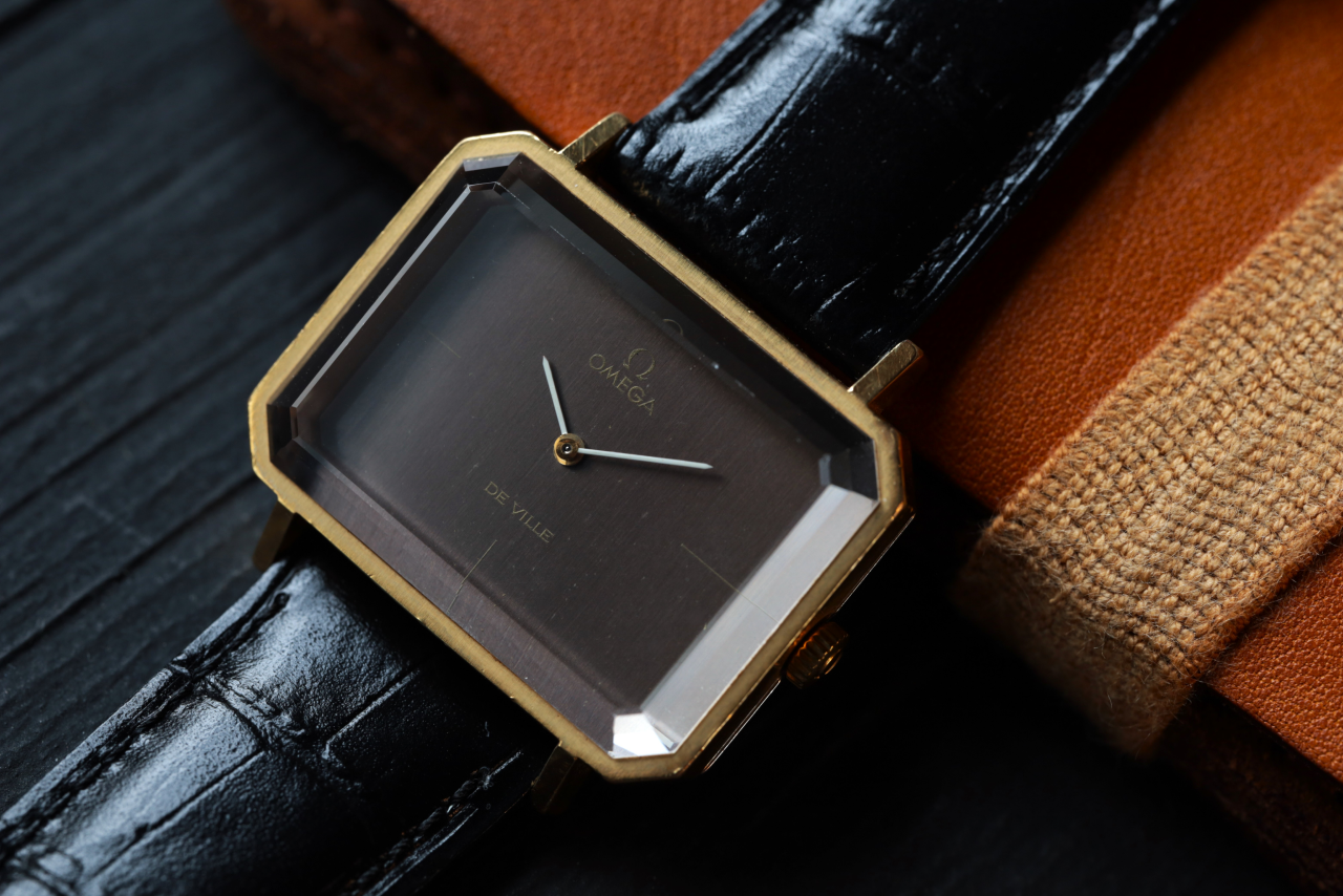 OMEGA(オメガ) 70's DE VILLE Emerald line Cal.620