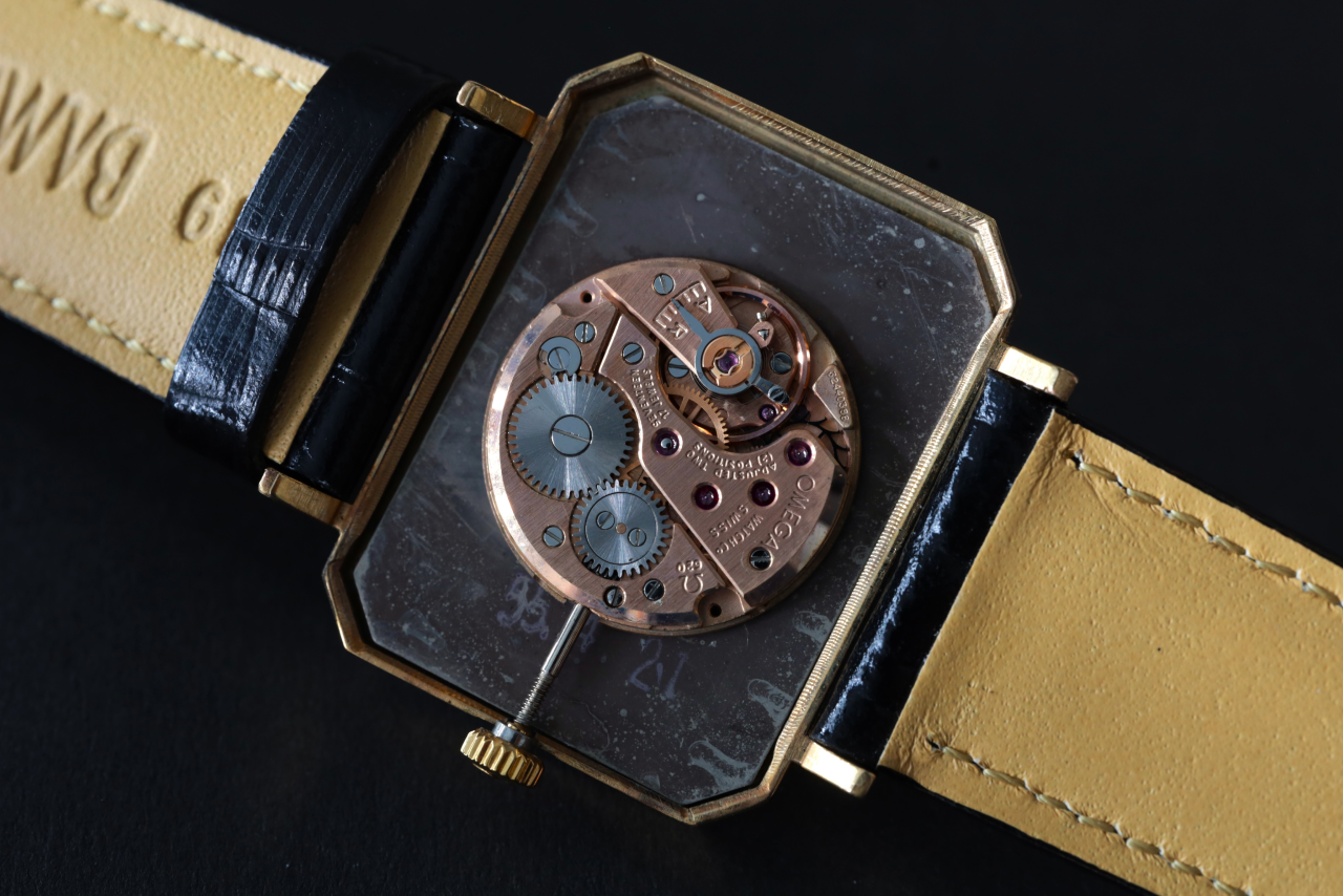 OMEGA(オメガ) 70's DE VILLE Emerald line Cal.620
