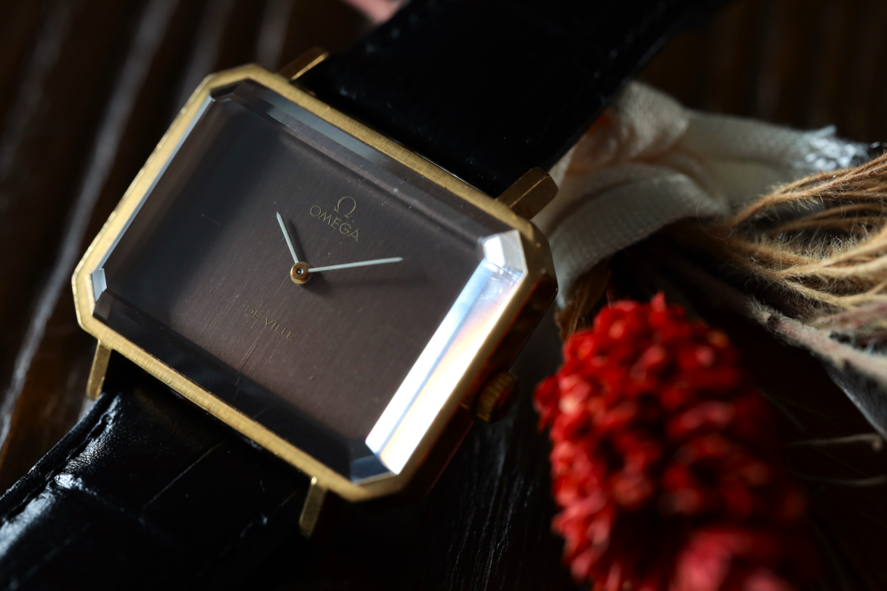 OMEGA(オメガ) 70's DE VILLE Emerald line Cal.620