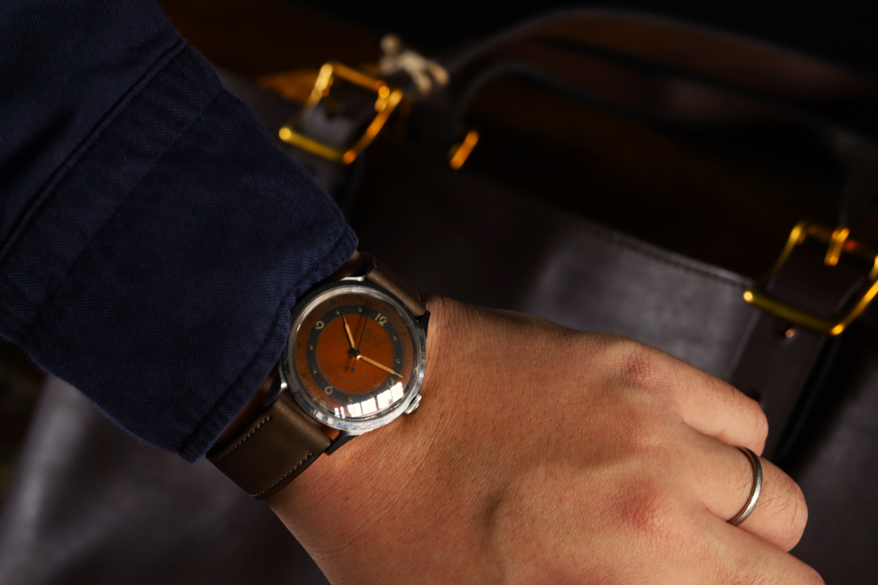 Mido(ミドー) 50's MULTIFORT LUXE Large Case / Cal.917