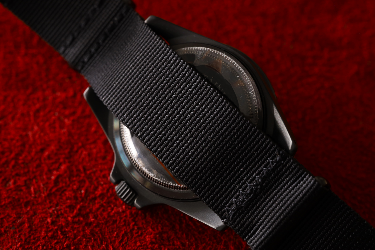 FAR EASTERN ENTHUSIAST(ファーイースタンエンスージアスト)  FE-MDW / MERIDIAN BLACK CASE MODEL