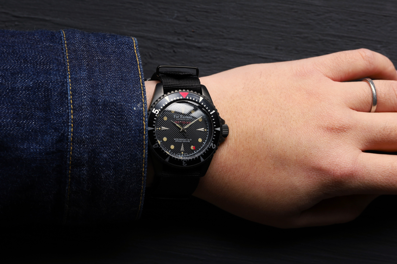 FAR EASTERN ENTHUSIAST(ファーイースタンエンスージアスト)  FE-MDW / MERIDIAN BLACK CASE MODEL