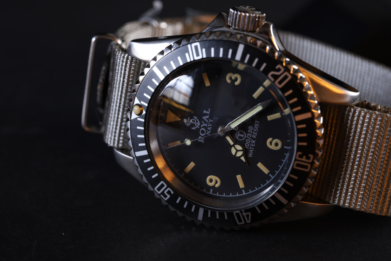 FAR EASTERN ENTHUSIAST(ファーイースタンエンスージアスト) FE-RNW / ROYAL NAVY WATCH