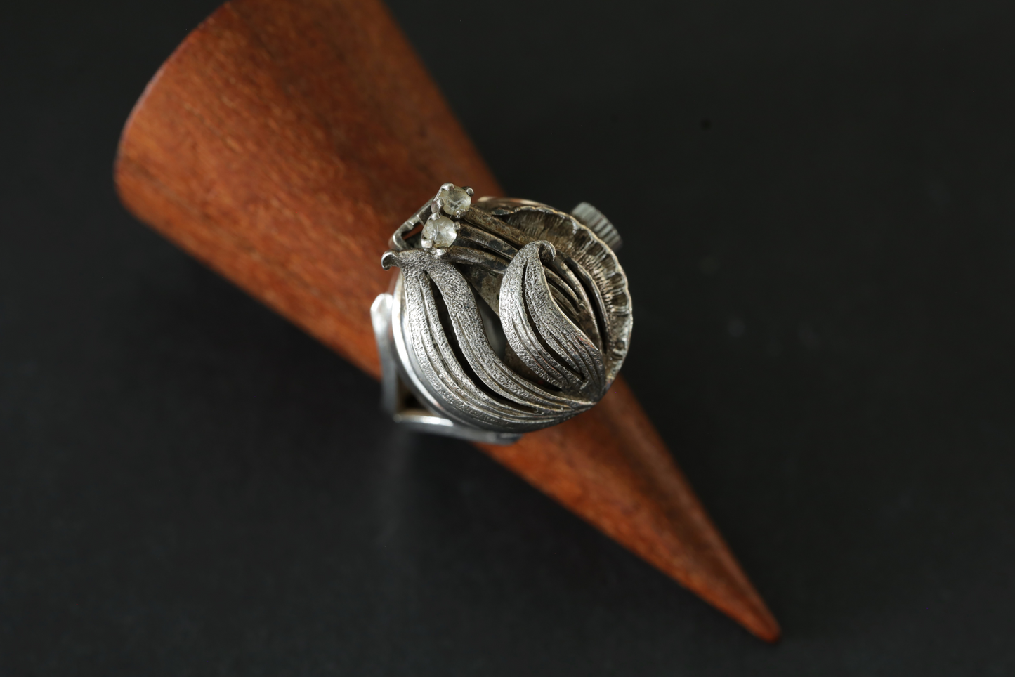 ORIENT (オリエント) 60's / Chanel