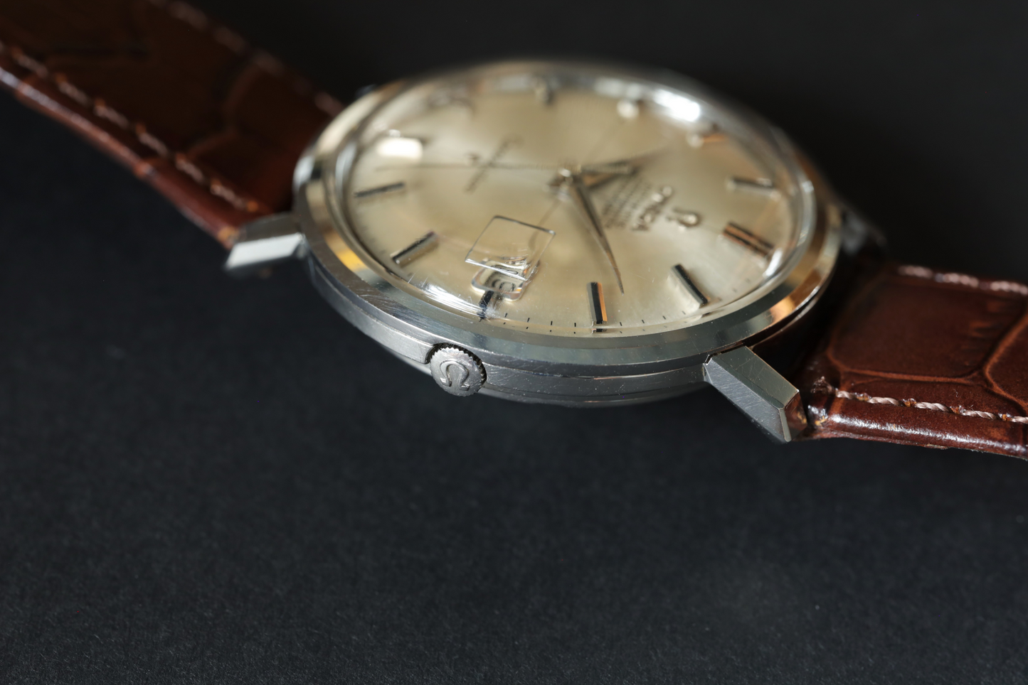 OMEGA (オメガ) 64's / Constellation / Cal.561