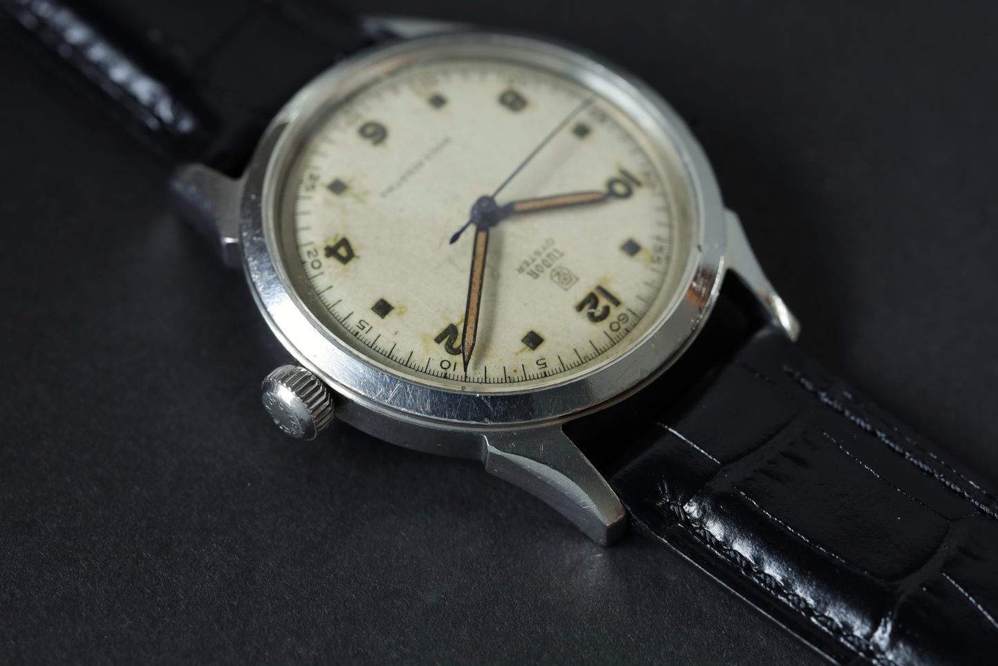 TUDOR (チューダー) 40's / OYSTER