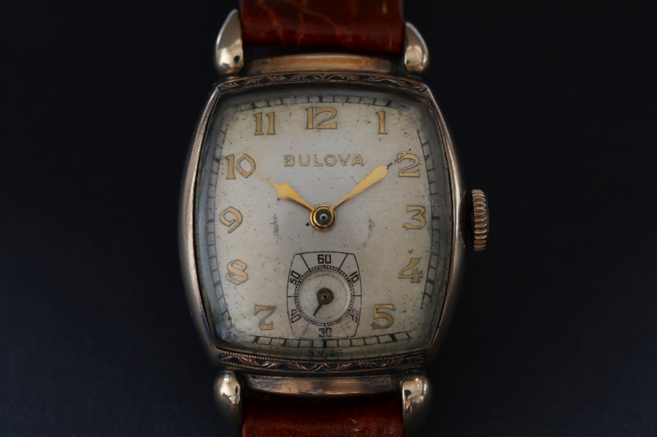 BUROVA 40's BUROVA Cal.10BC