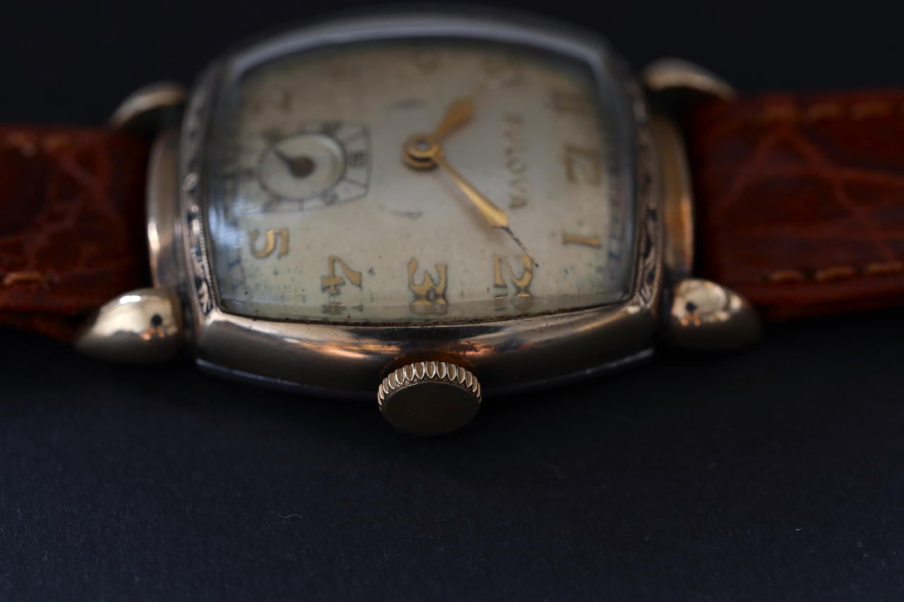 BUROVA 40's BUROVA Cal.10BC