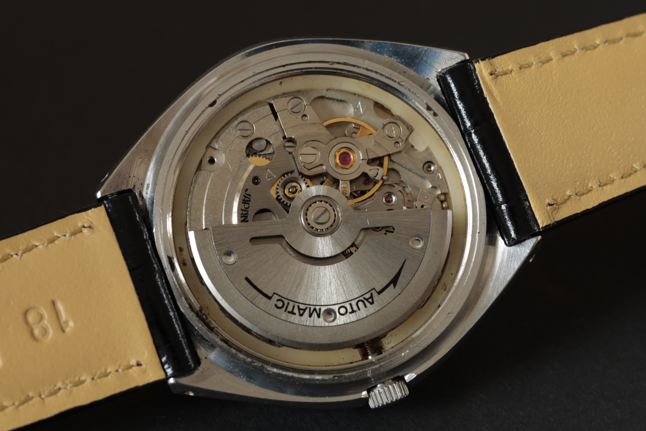 CITIZEN(シチズン)  75's  ADOREX  /  Cal.8050A