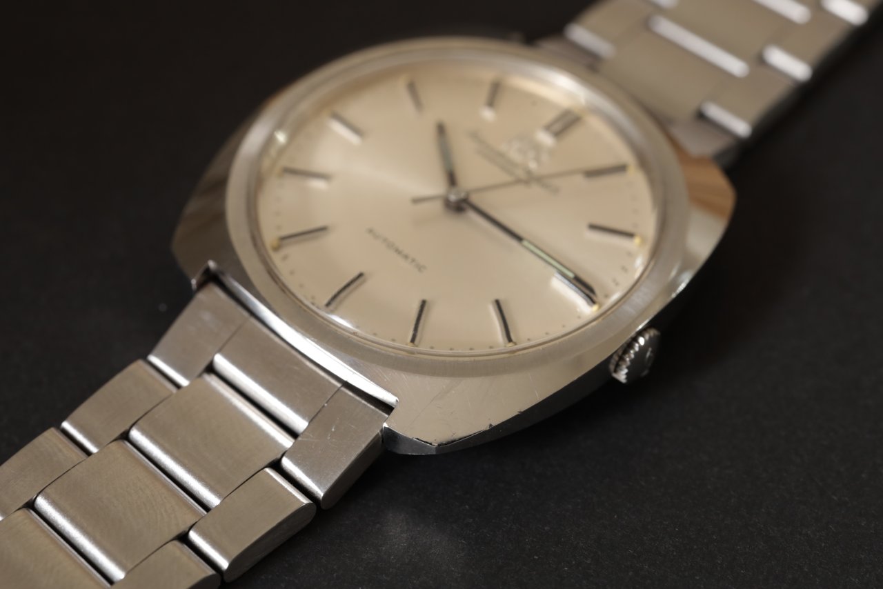IWC (International Watch Company) 60s-70s SCHAFFHAUSEN
