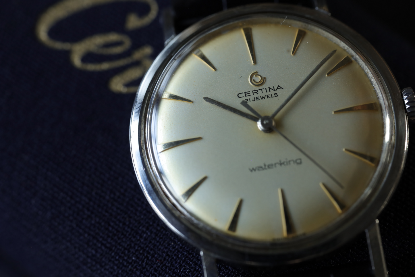 CERTINA 60's / Water King