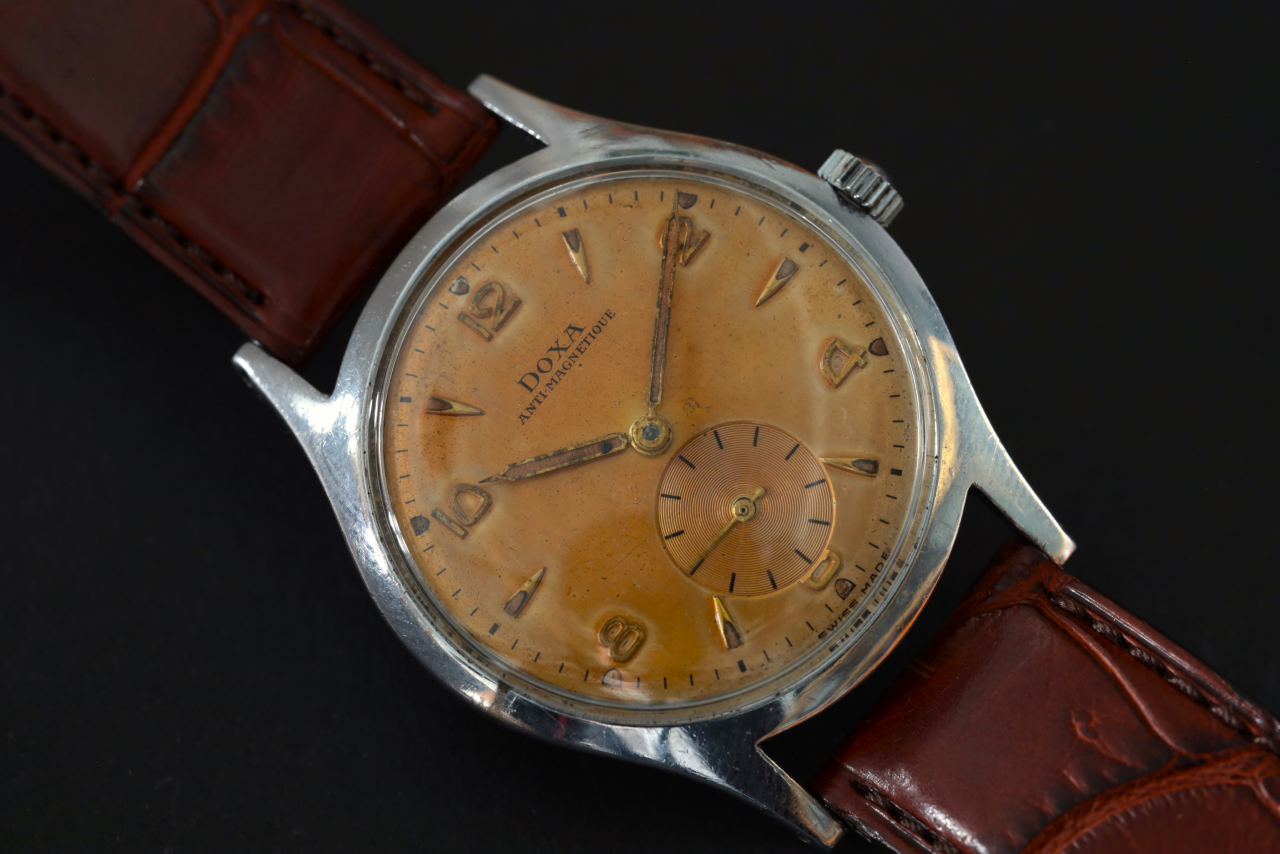 DOXA 50's DOXA