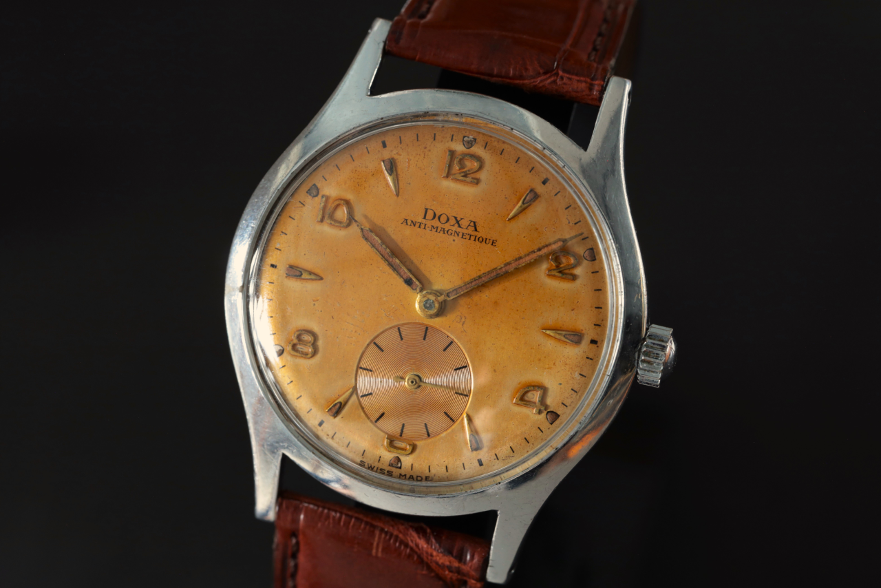 DOXA 50's DOXA