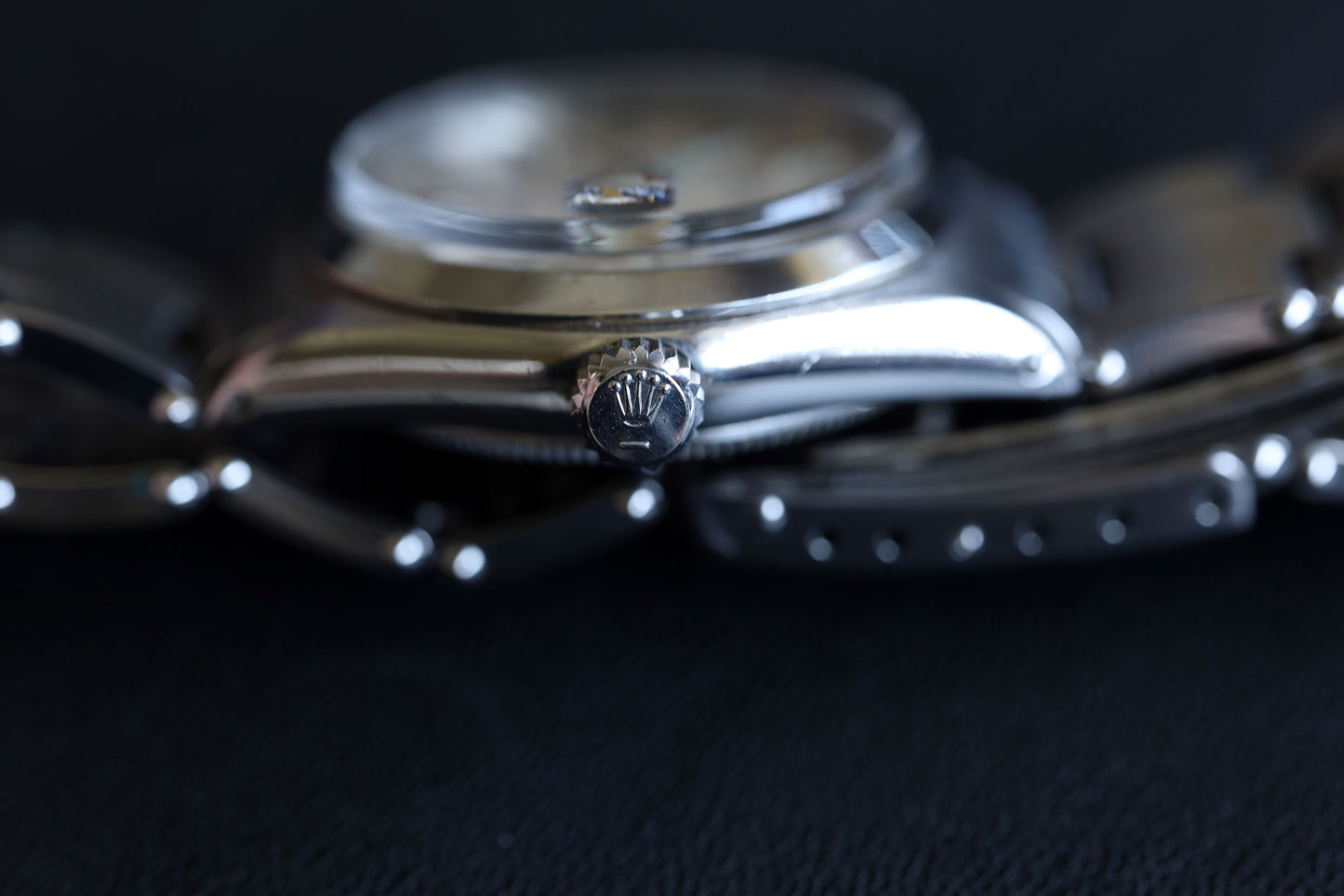 ROLEX 64's OYSTER DATE Cal.1210 / ref.6466