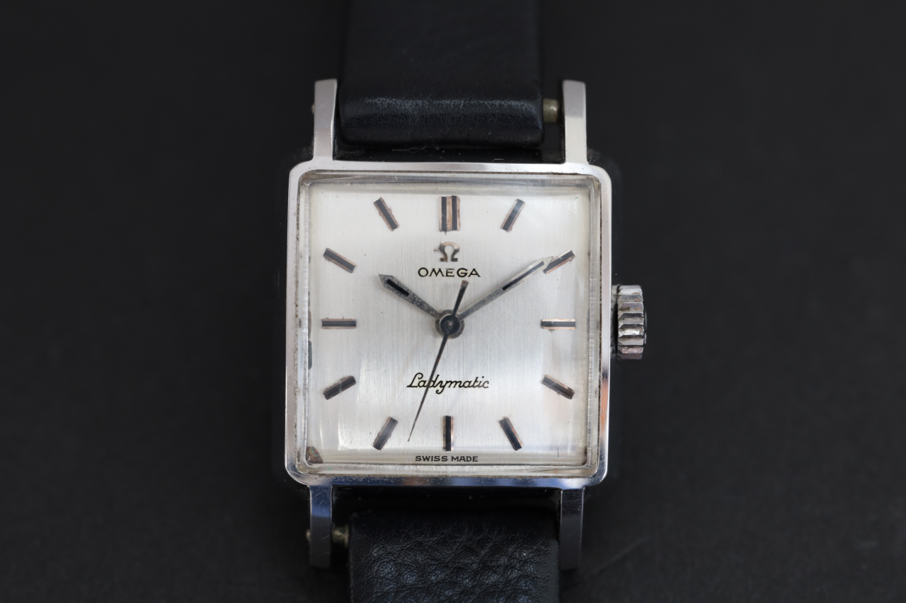 Omega DeVille Ladymatic 'Mother Of Pearl' – Analog:Shift