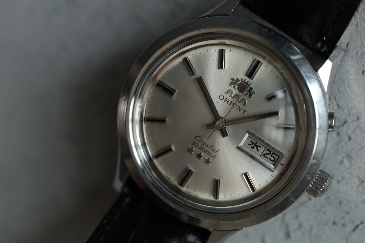 ORIENT 70's AAA Crystal