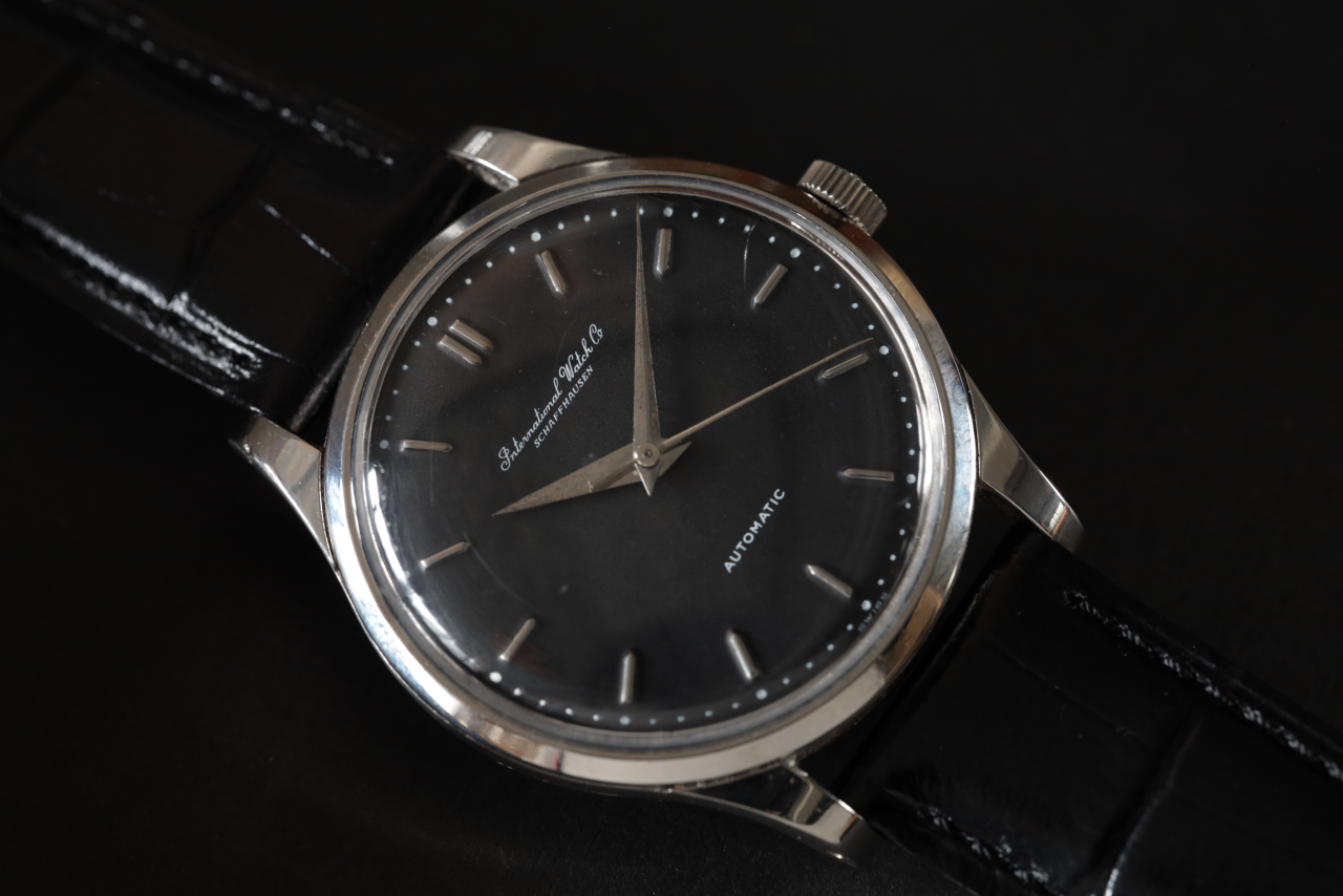 IWC(インターナショナルウォッチカンパニー) 　60's   SCHAFFHAUSEN  Cal.853