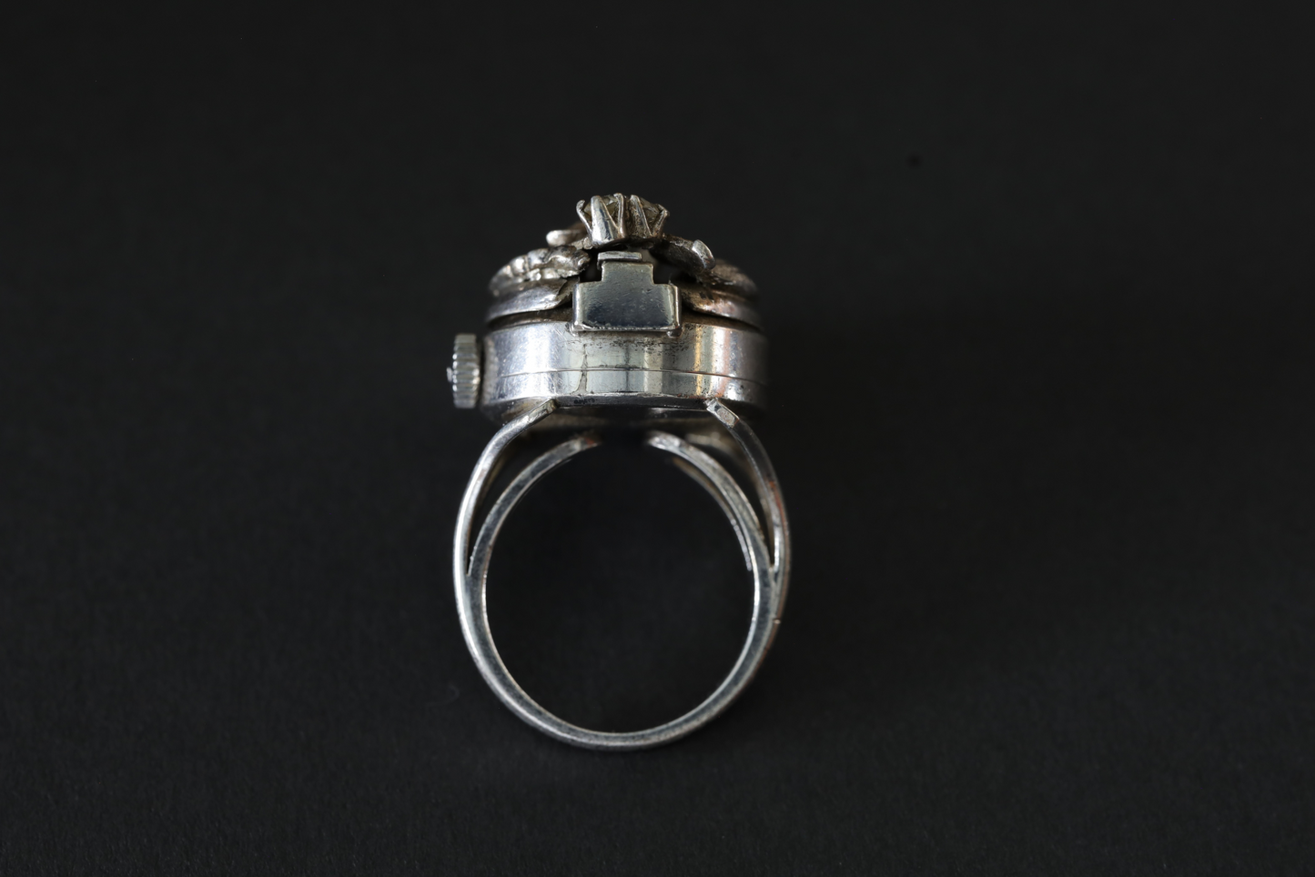ORIENT (オリエント) 　60's / Chanel