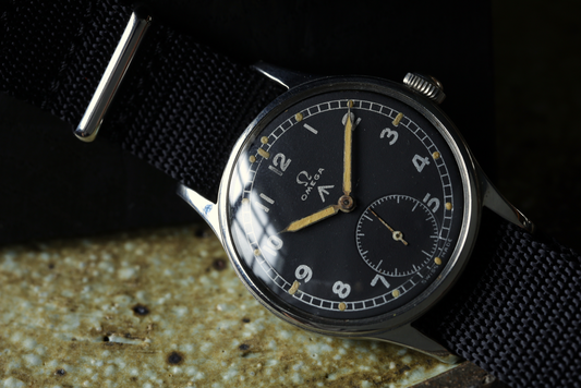 OMEGA (オメガ) 　40's / Dirty Dozen / Cal.30T2