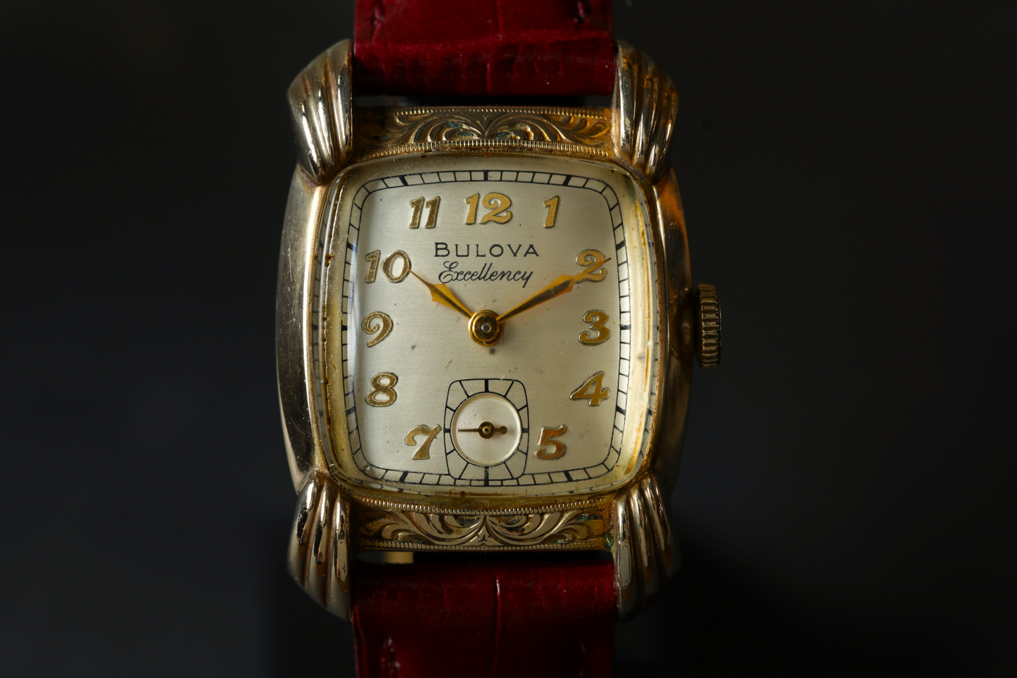 BULOVA (ブローバ) 　40's / Excellency / Cal.10BM