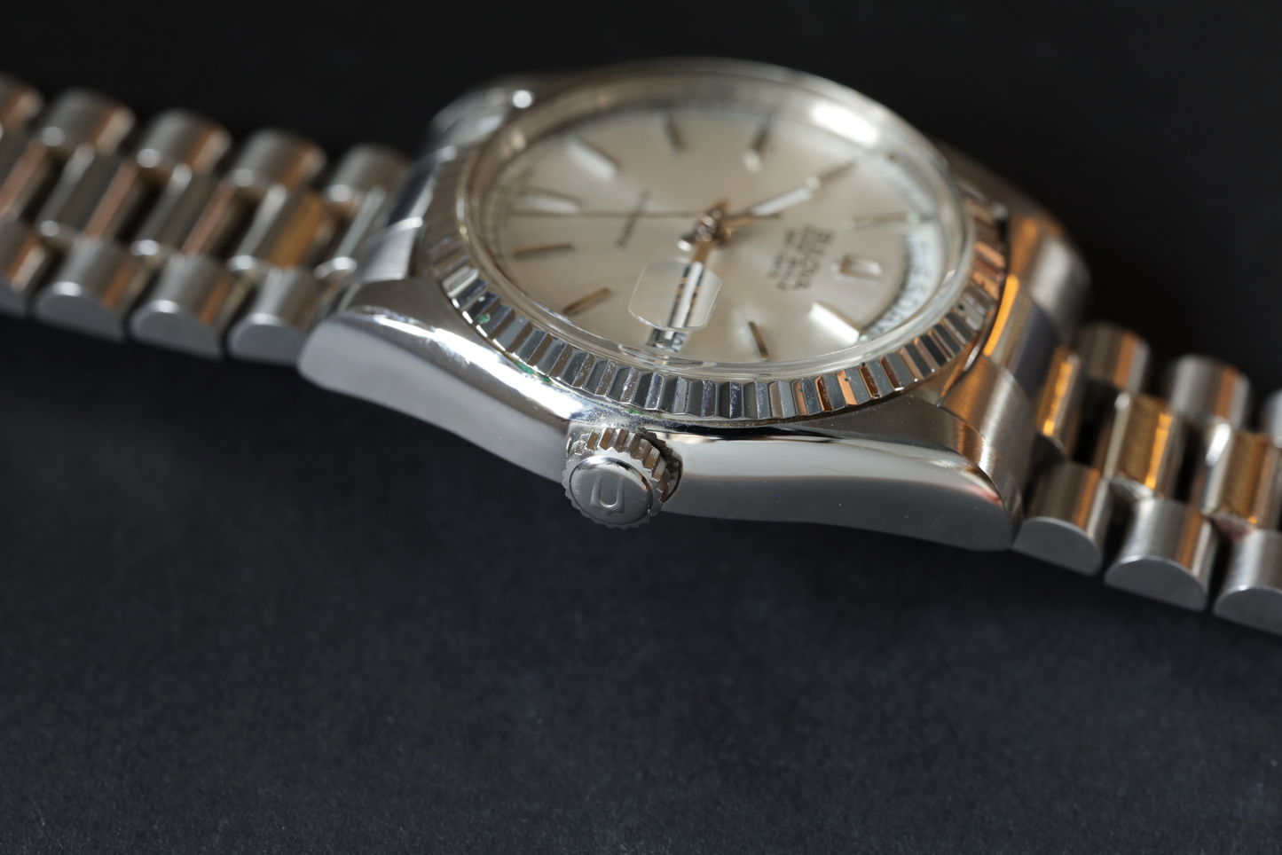 BULOVA(ブローバ) 　70's / SUPER SEVILLE  / Cal.1373.50