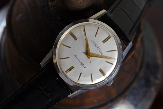 SEIKO(セイコー) 　60's  / Crown / Cal.560