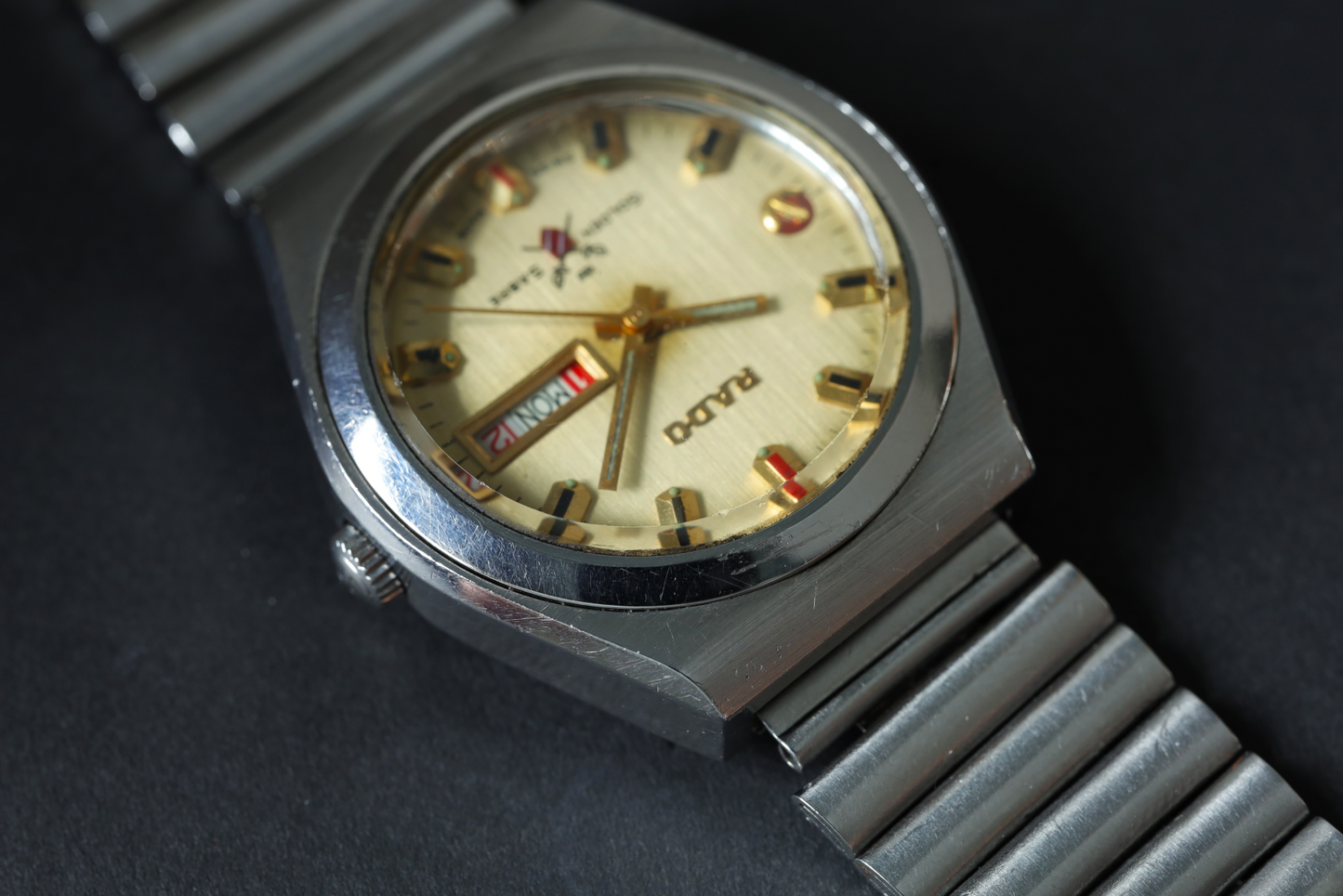 RADO(ラドー) 　70's  / GOLDEN SABRE（ゴールデンサブレ） /Cal.2789