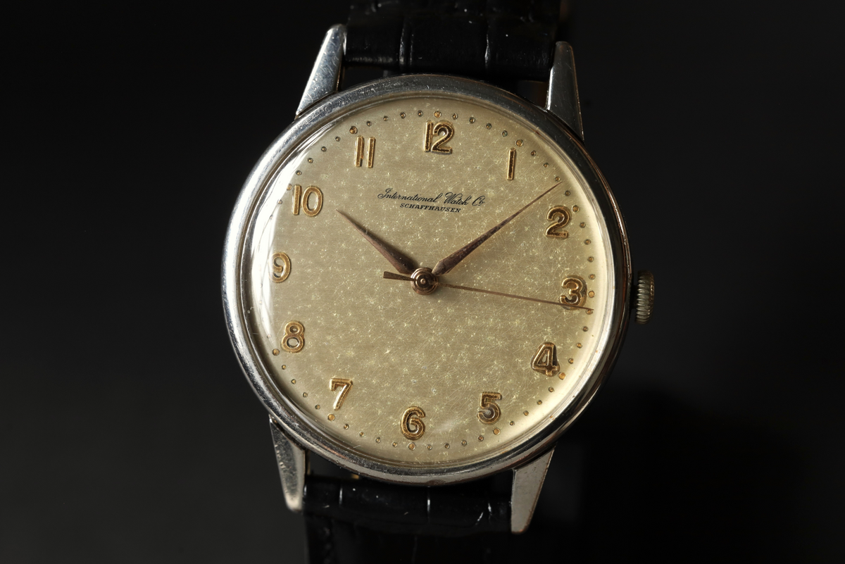 IWC(インターナショナルウォッチカンパニー) 　50's  / SCHAFFHAUSEN  (シャフハウゼン )  / Cal.89