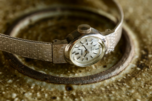 SEIKO 61's / Lady's Watch 