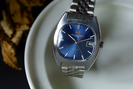 IWC (インターナショナルウォッチカンパニー) 　60～70's / SCHAFFHAUSEN / Cal.854B