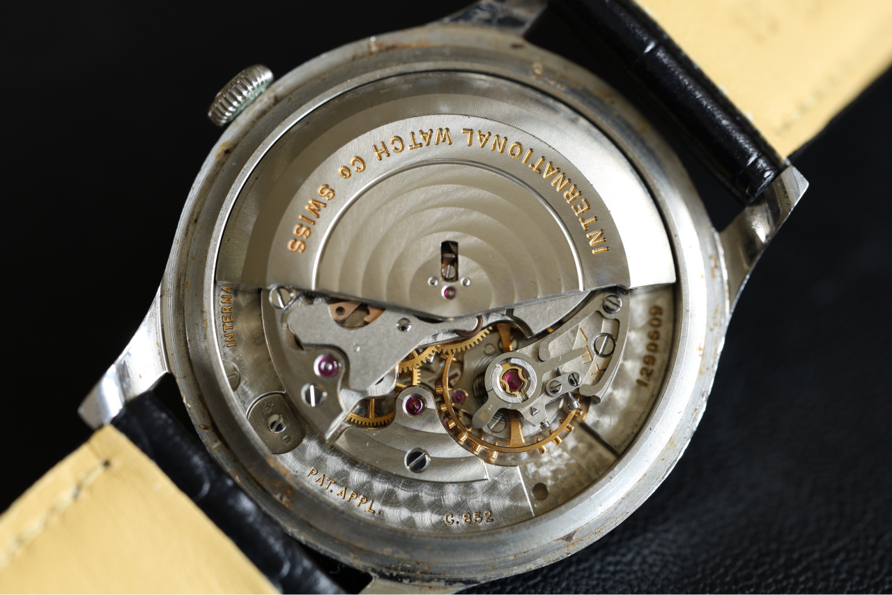 IWC (International Watch Company) 50's SCHAFFHAUSEN Cal.852 – RESUME