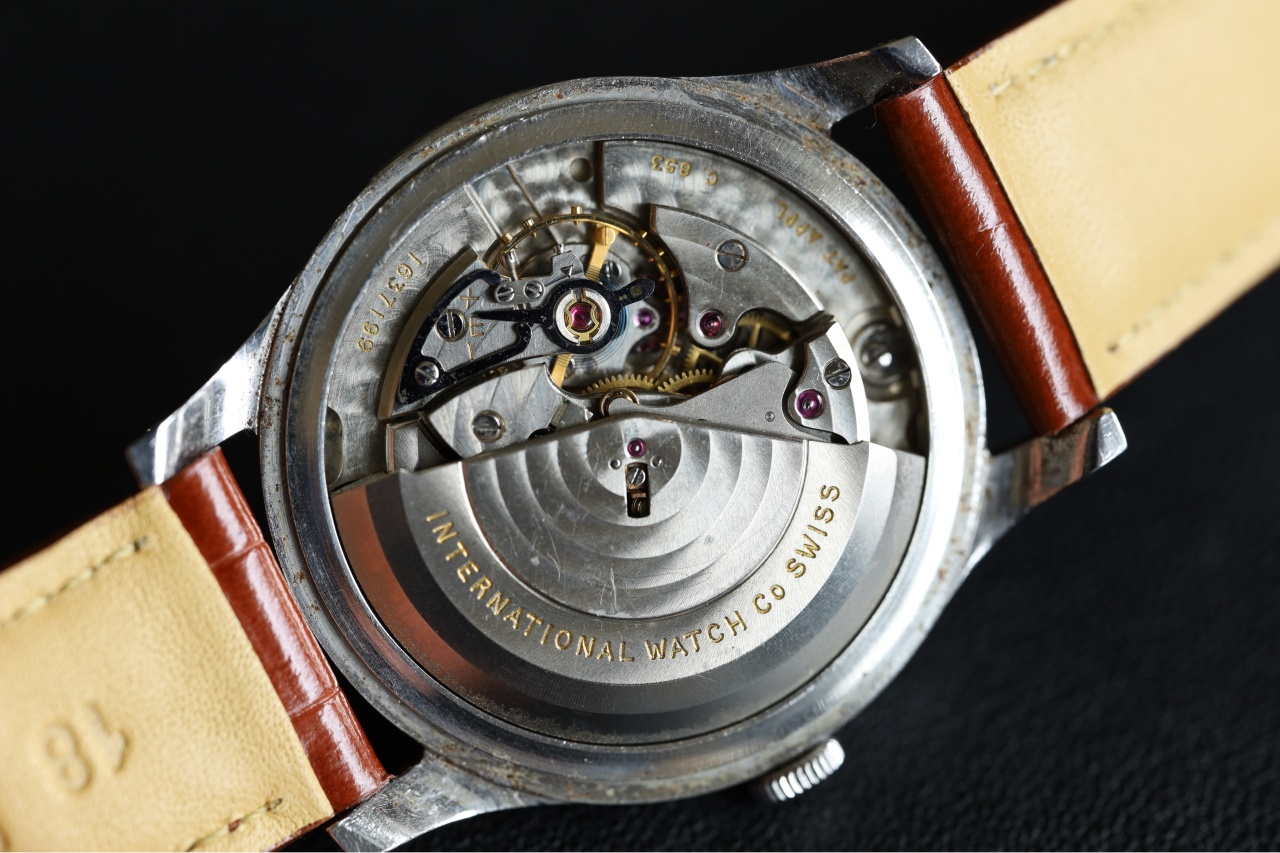 IWC International Watch Company 60 s SCHAFFHAUSEN Cal.853 RESUME